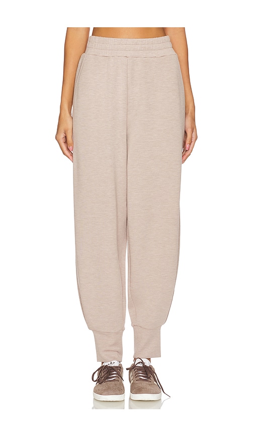 Shop Varley The Relaxed Pant In Taupe