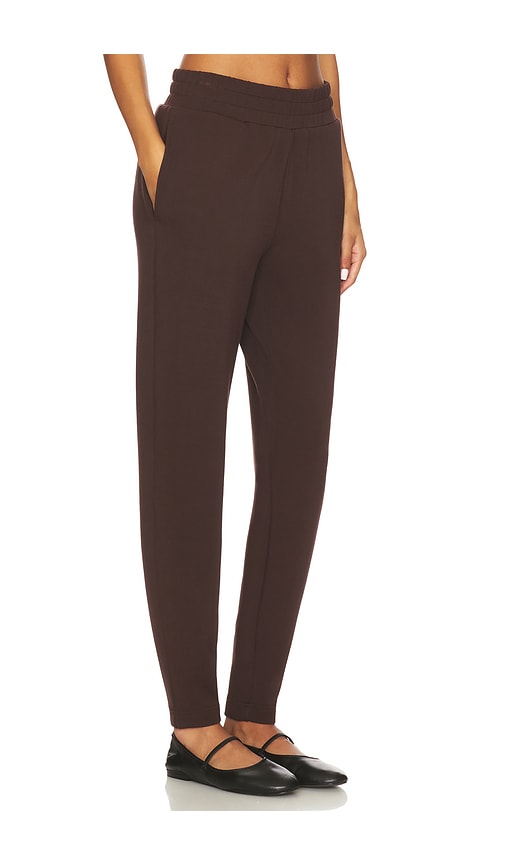 Varley The Slim 25 Pant In Brown