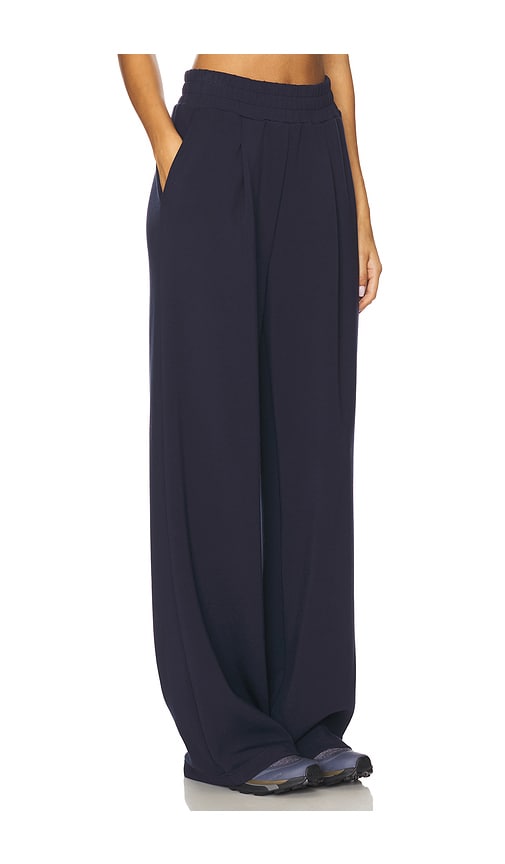 Varley The Extra Wide Leg 29.5 Pant In Blue