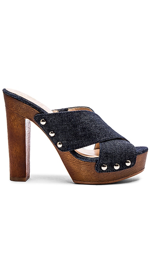 Elora Heel