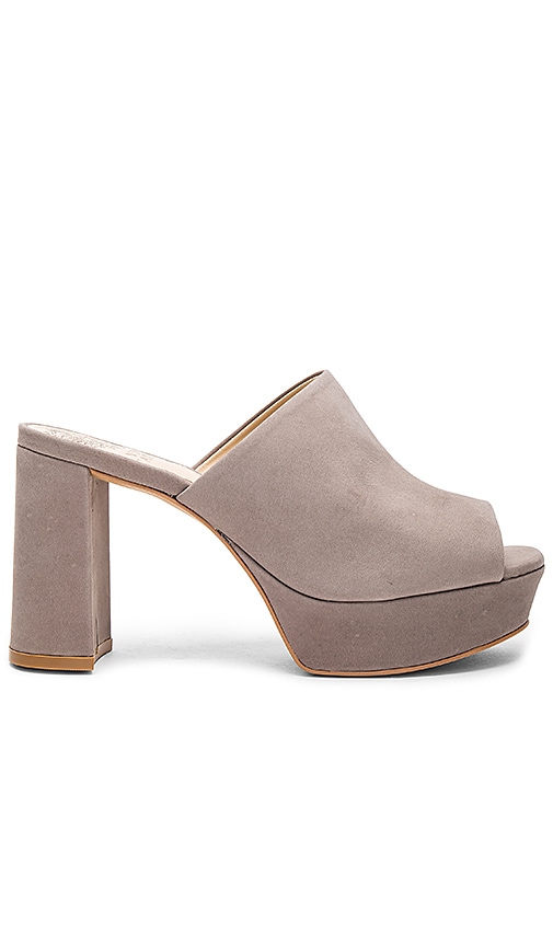 Basilia Heel