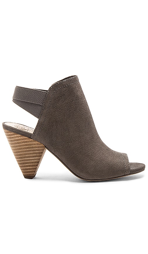 Edora Heel