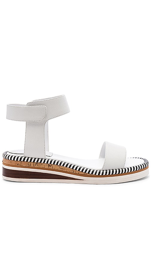 vince camuto white sandals