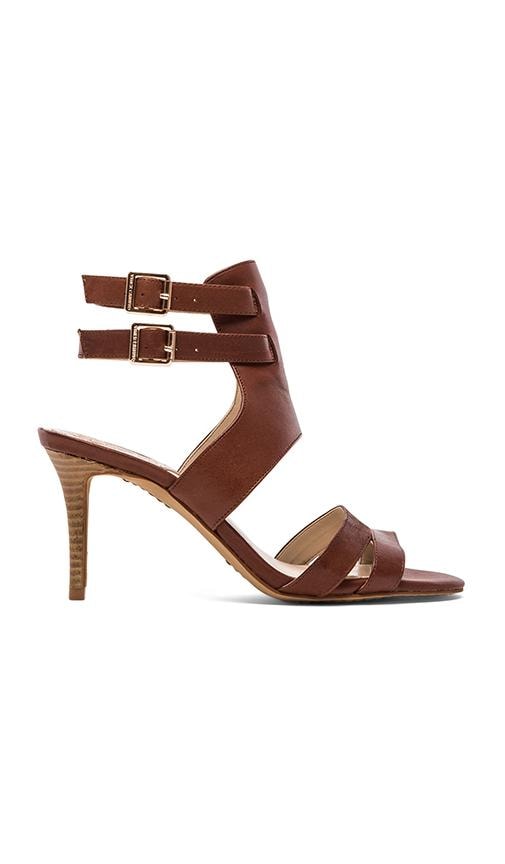 Nellia Heel