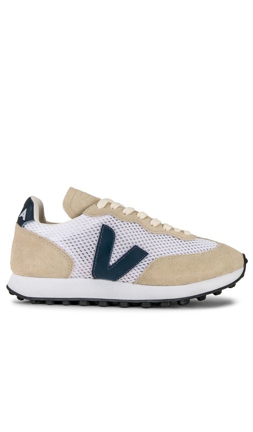 Veja Rio Branco Light in Lunar & Nautico