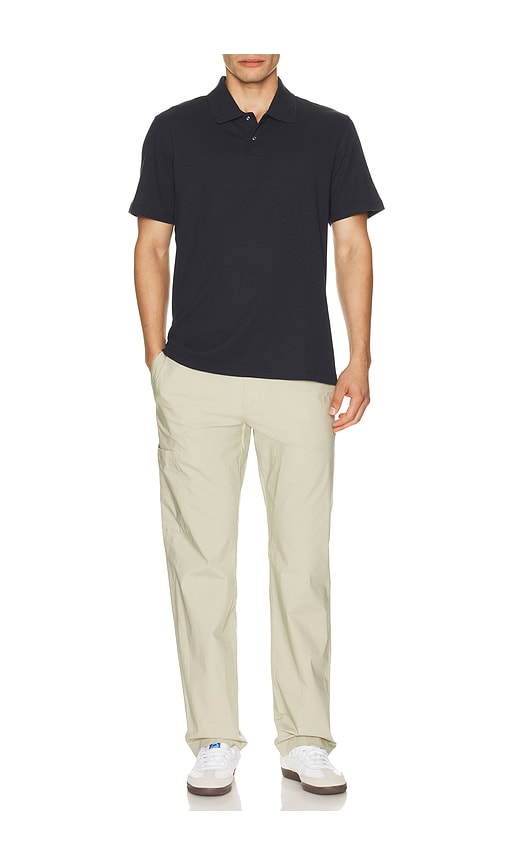  Vince Mesh Knit Snap Short Sleeve Polo En Color Azul Marino Talla L  (también En M, S, Xl/1x, Xxl/2x). 