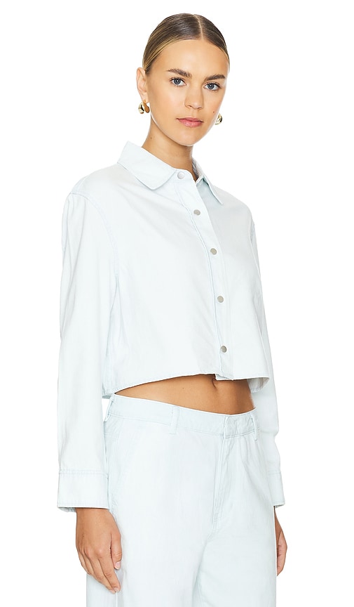 Shop Vince Spring Twill Cropped Shirt In Celestine 款