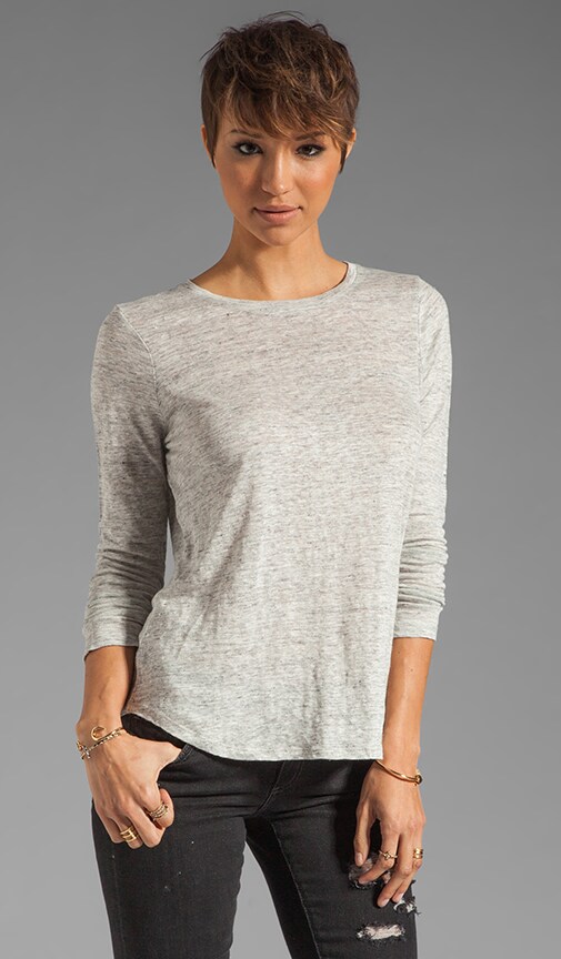 Vince Long Sleeve Shirt Tail Tee en Light Heather Grey