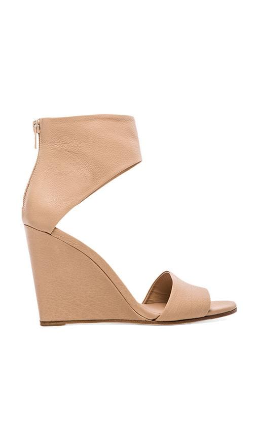 Kelan Sandal