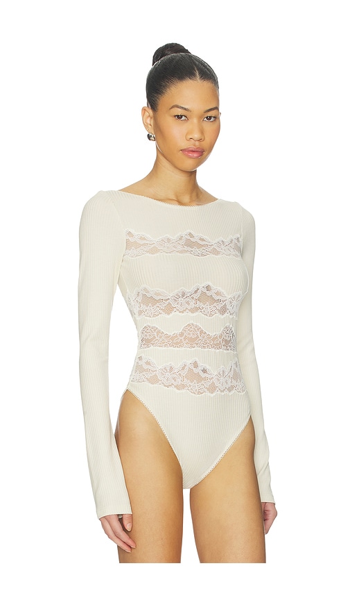  Vaillant Lace Cut Out Bodysuit In Ivory. Größe 34. Also In 36, 38. 