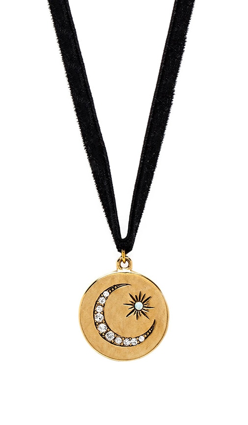 Lillian Choker
