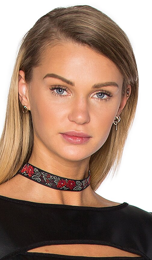 Ribbon Choker