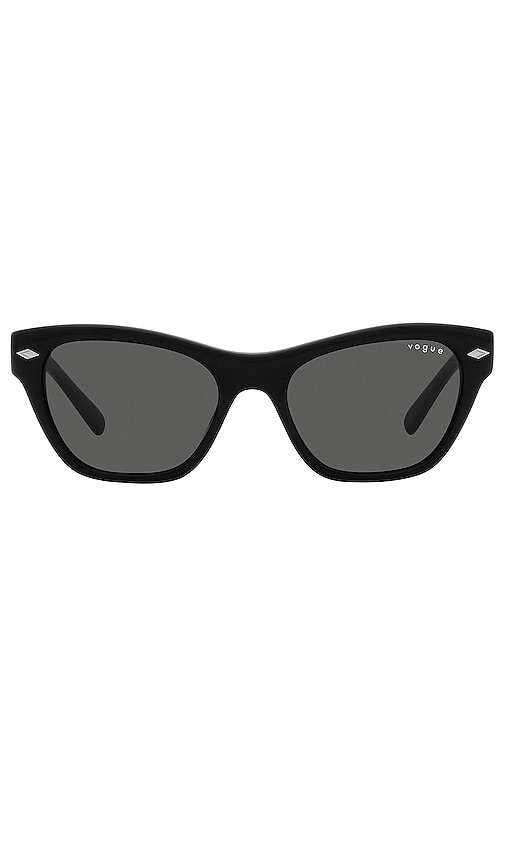 Vogue Eyewear X Hailey Bieber Cat Eye Sunglasses In Black