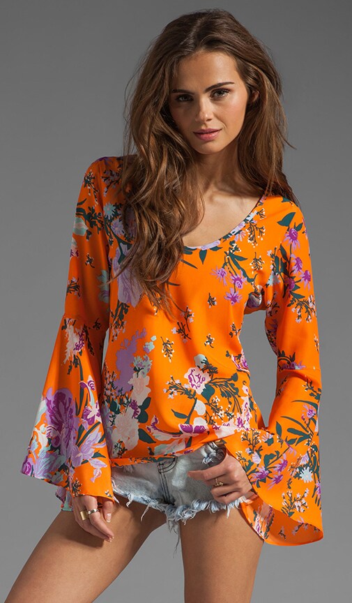 Sara Bell Sleeve Top