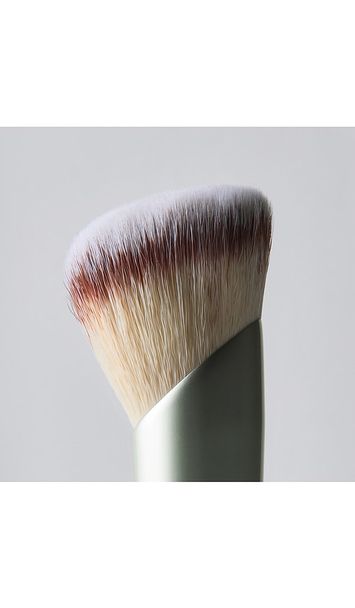  Versed Face Diffuser Multi-tasking Brush In Beauty: Na. 
