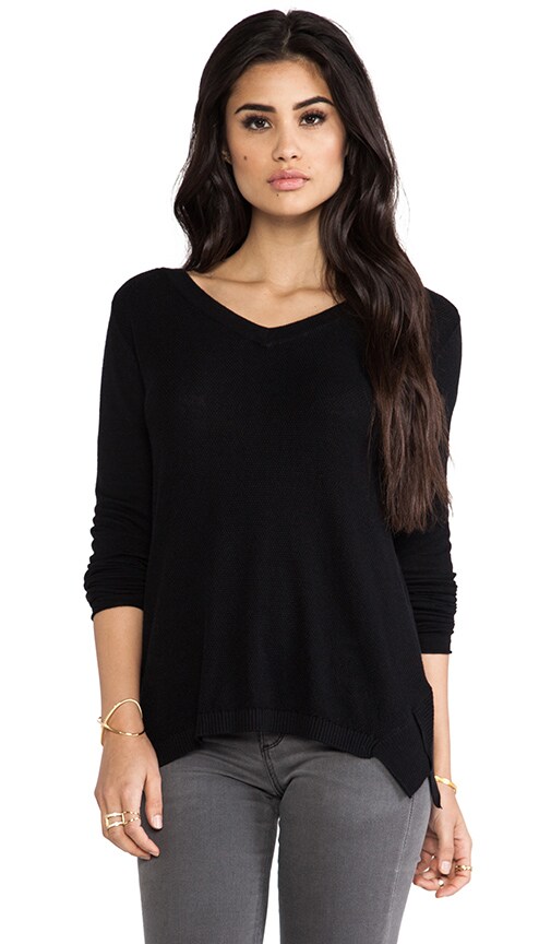 Vintageous Skipper V-Neck Sweater in Black | REVOLVE