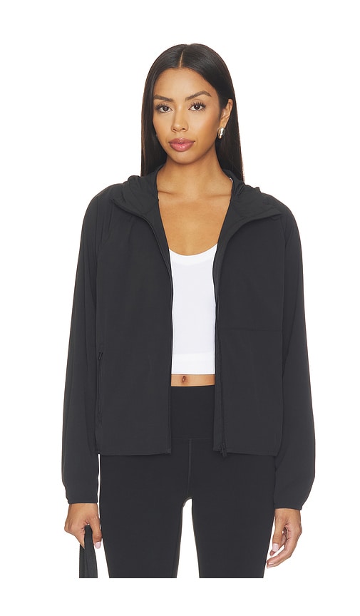 Vuori Renew Trainer Shell Jacket In Black