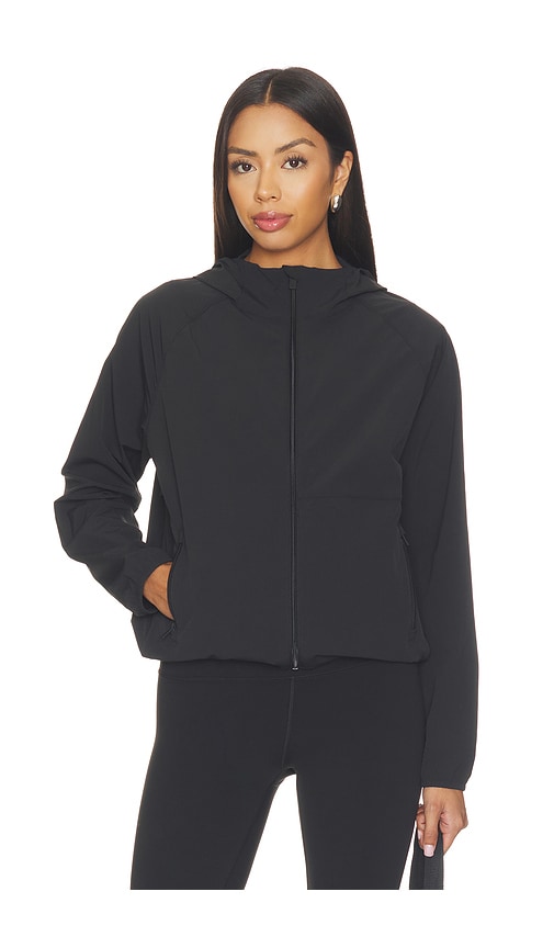 Vuori Renew Trainer Shell Jacket In Black