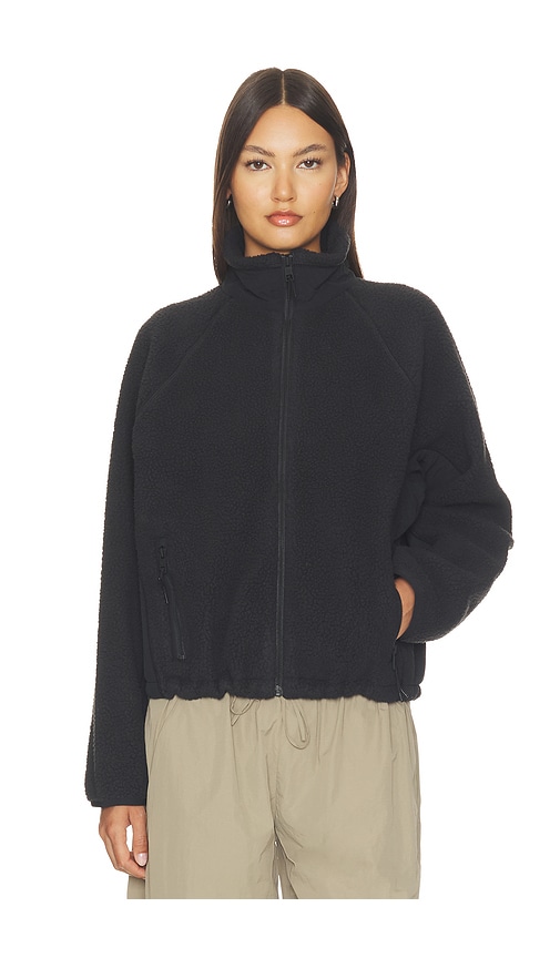Vuori Alpine Jacket in Black. - size XS (also in S, L)