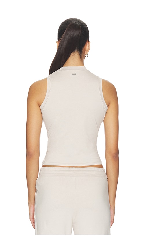 Vuori Halo Muscle Tank | Thumbnail 3
