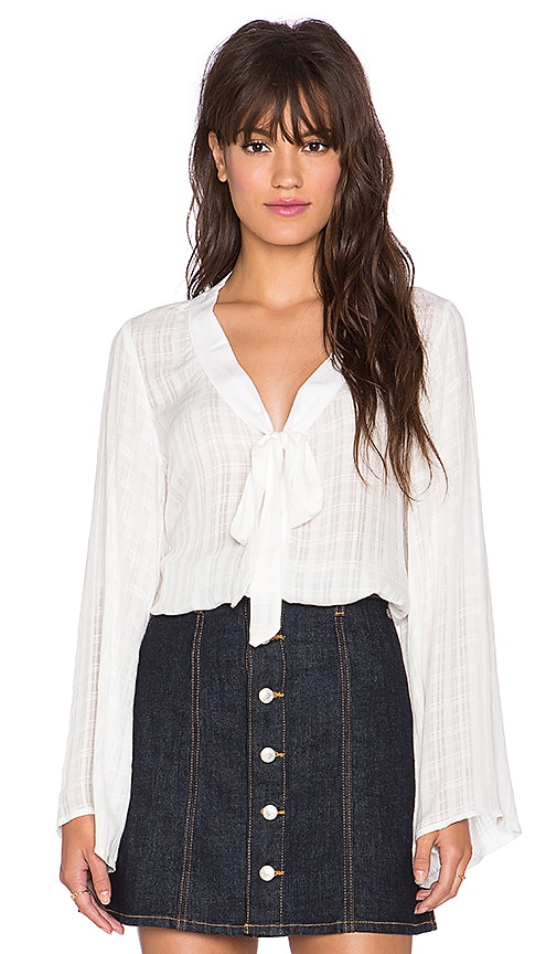 BLOUSE MANCHES FORME CLOCHE