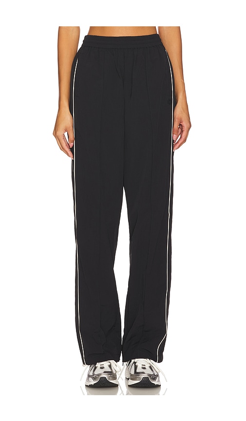 Shop Wellbeing + Beingwell Terra Pant In Black