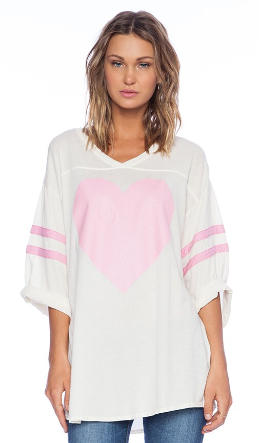 Barefoot Heart Tee