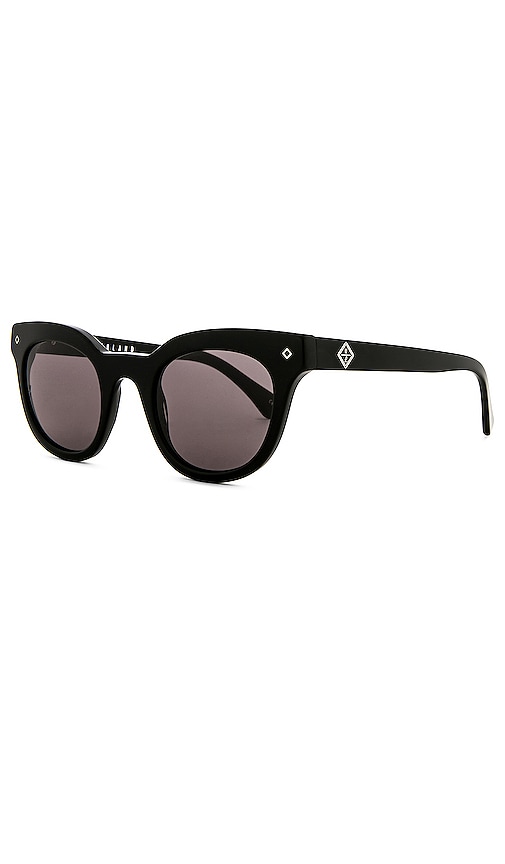 Shop Wonderland Perris Sunglasses In Black