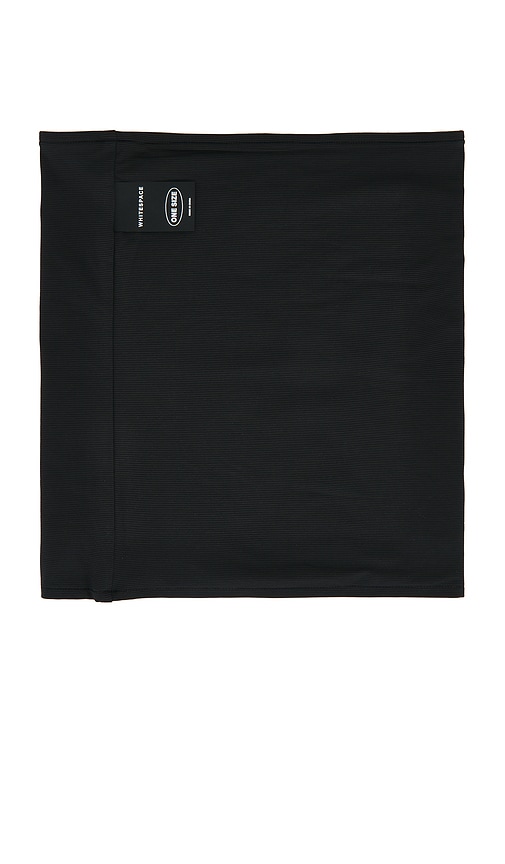 Whitespace Graphene Neck Gaiter In Black