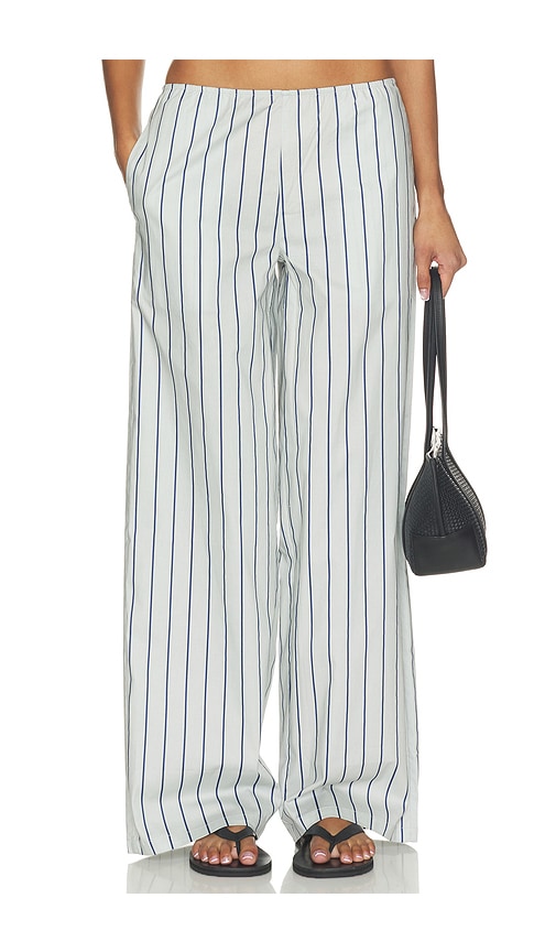 Relaxed Pull On Pant