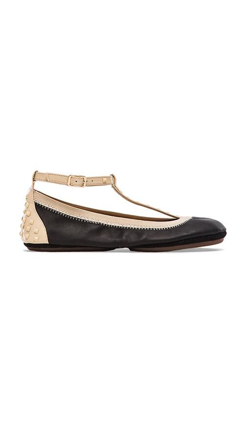 Erica Soft Leather Strap Flat