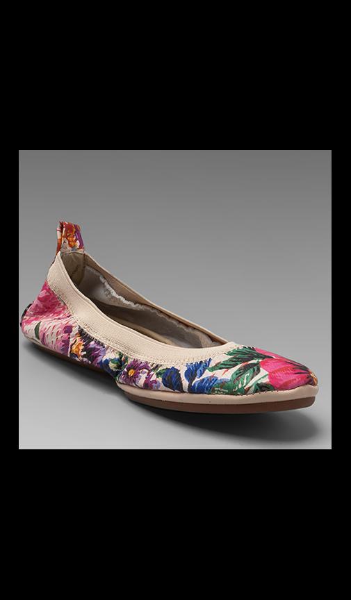 Antique Floral Printed Flats