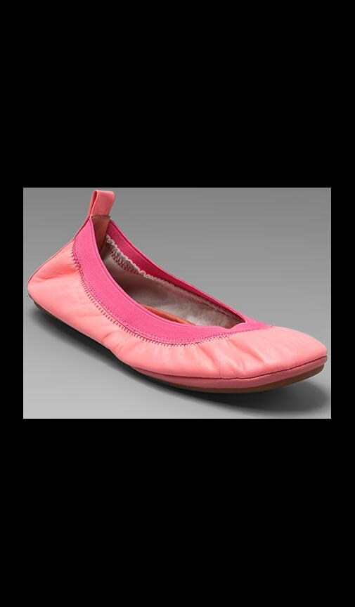 Leather Flat