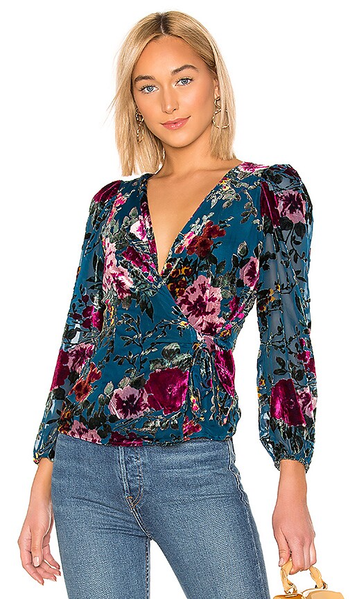 Elite Velvet Top