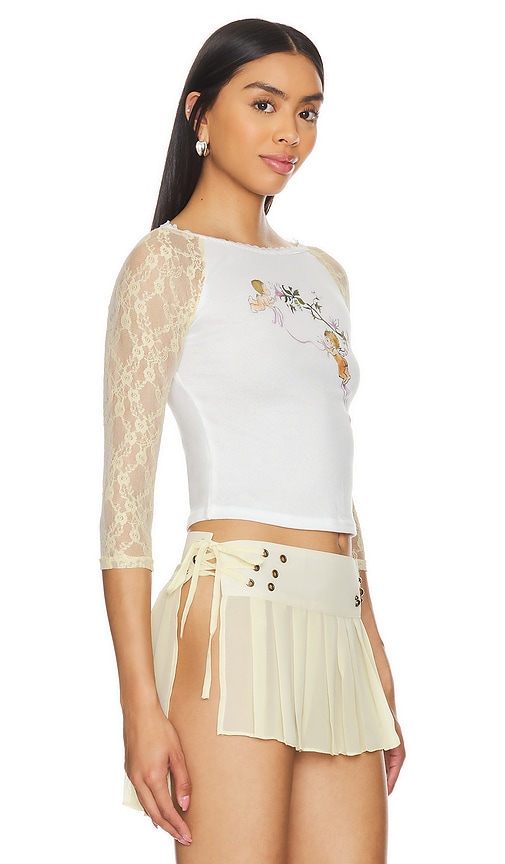 Shop Zemeta Cupid Print Lace Sleeve Top In Ivory