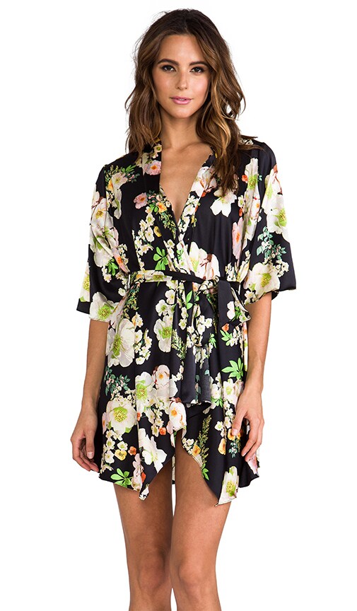 Delphine Robe