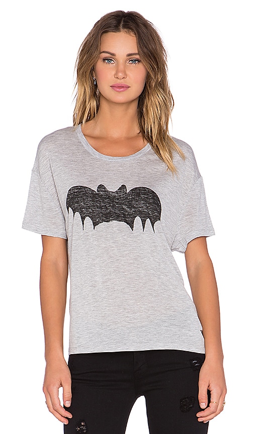 Bat Tee