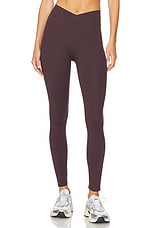 The V Legging