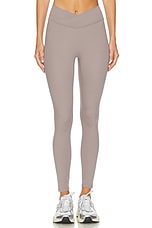 The V Legging