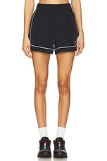 Motivate Track Short