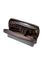 The Large Cosmetic Pouch - thumbnail 5