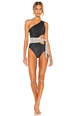Carlie One Piece - thumbnail 4