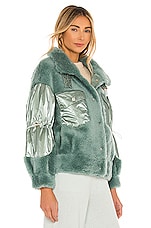 ISLA™ - Luxe Teddy Jacket