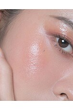 Glimmering Complexion Gel - thumbnail 9