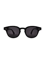 01 Sunglasses