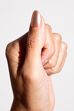 Raise A Glass Short Round Chill Tips Press-on Nails - thumbnail 8