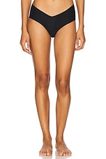 Invisible Rib Girl Short