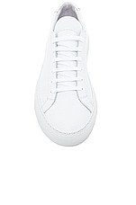 Common Projects Original Leather Achilles Low in White | REVOLVE