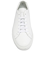 Common Projects Original Achilles Low Sneaker in White | REVOLVE