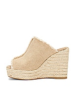 Fatima Wedge - thumbnail 8